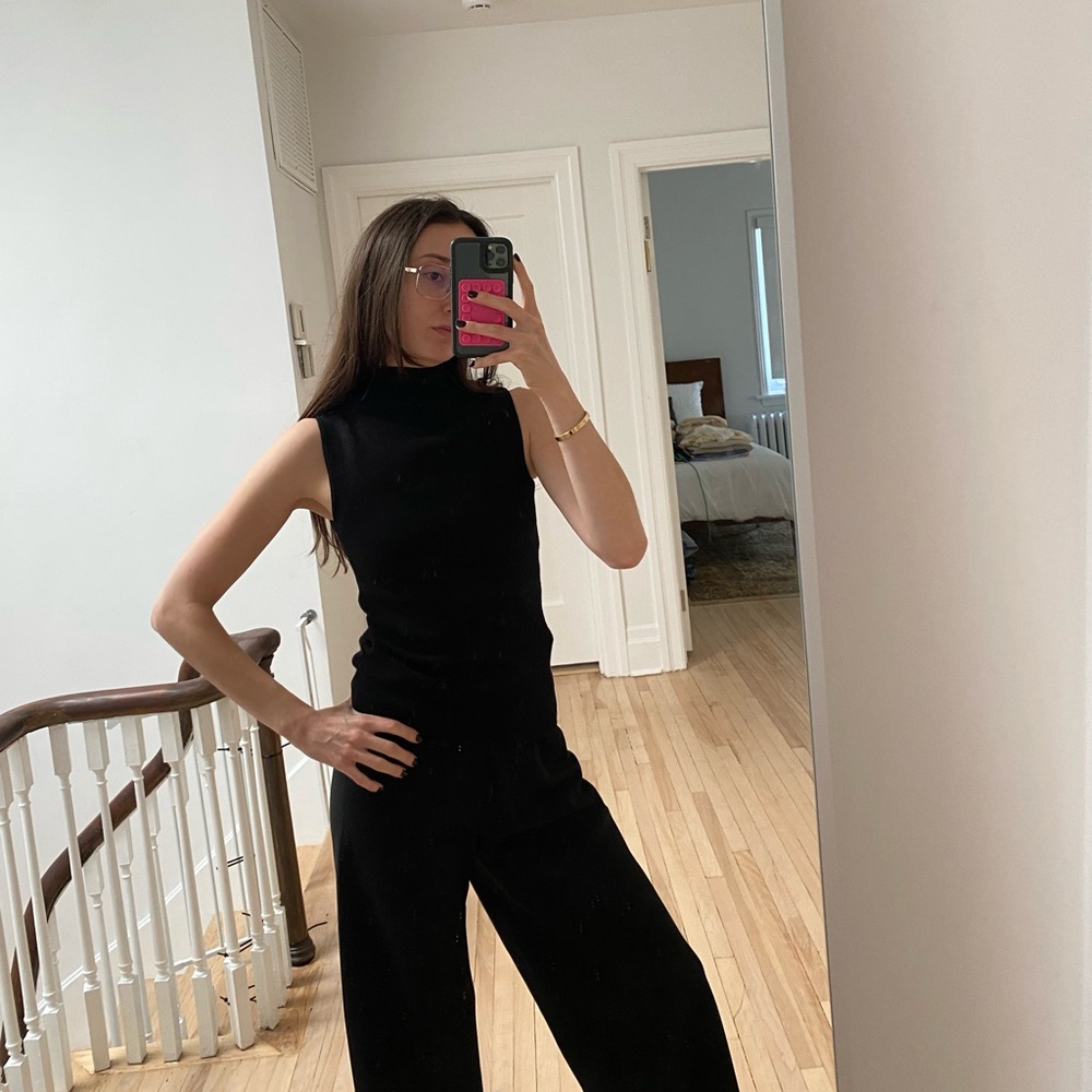 Twik Black Sleeveless mock neck knit top with zipper